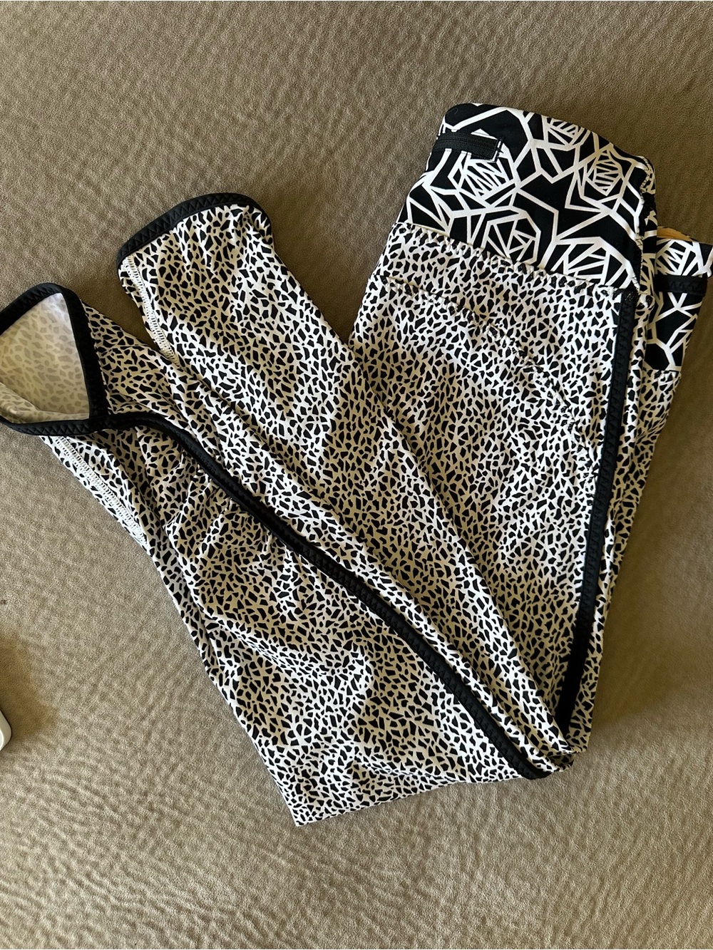 lululemon athletica Black & White Geo Print Leggings